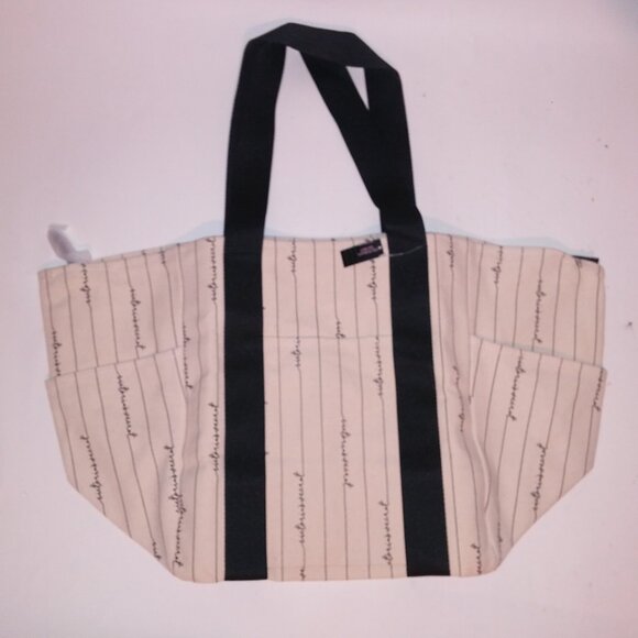 Victoria Secret Tote Bag Cream Black Allover Signature Logo Canvas Zip Up New Wi - Picture 2 of 11